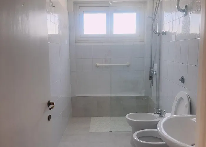 Lisa House Hostel Roma